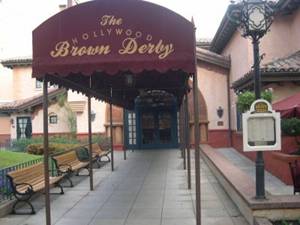 http://rds.yahoo.com/_ylt=A0WTefie..hHkbAApnijzbkF/SIG=128ldrtsa/EXP=1206537502/**http%3A/www.mgmstudios.org/food/brownderby3_small.jpg